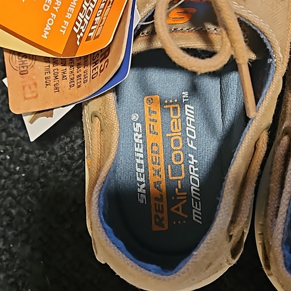 Sketchers boat shoes - Picture 3 of 8